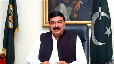 وزير الداخلية الباكستاني يلتقي مساعد وزير الخارجية الكويتي