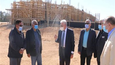 محافظ جنوب سيناء يتابع عدد ا من المشروعات بمدينة شرم الشيخ