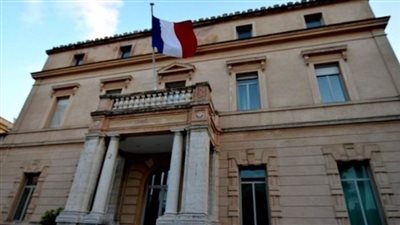  التونسيون ممنوعون من دخول فرنسا إلا لدواع 