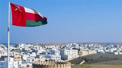 سلطنة عمان تمدد إغلاق المنافذ البرية لأسبوع آخر