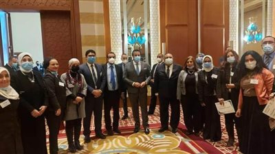 تخرج ١٣ عالما بجامعة حلوان فى برنامج بحثى متعدد التخصصات