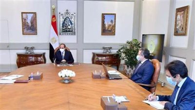 الرئيس السيسي يوجه بمواصلة العمل في مشروعات قطاعي السياحة والآثار 