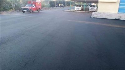 الانتهاء من أعمال رصف موقف الرحمانية والمبنى الإداري بالبحيرة 