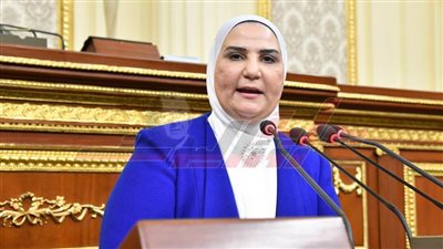 وزيرة التضامن: 120 ألف مكلفة بالخدمة العامة سنوياً