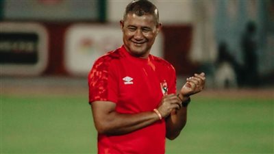 جونسون: التحضير لكأس العالم بدأ منذ شهر.. وهتافات الجماهير للخطيب أبهرتني