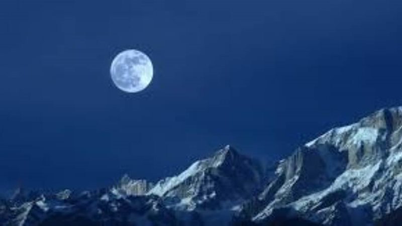 5 اقترانات للكواكب