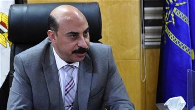 محافظ اسوان يوجه باستكمال تطعيمات الفرق والكوادر الطبية بالجرعة الأولى من لقاح كورونا