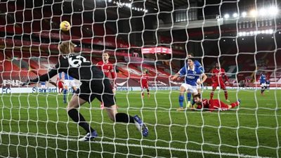 برايتون يُقحم ليفربول في هزيمة رابعة بالبريميرليج