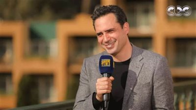 ظافر العابدين يكشف موقفه من الاعتزال في Its show time