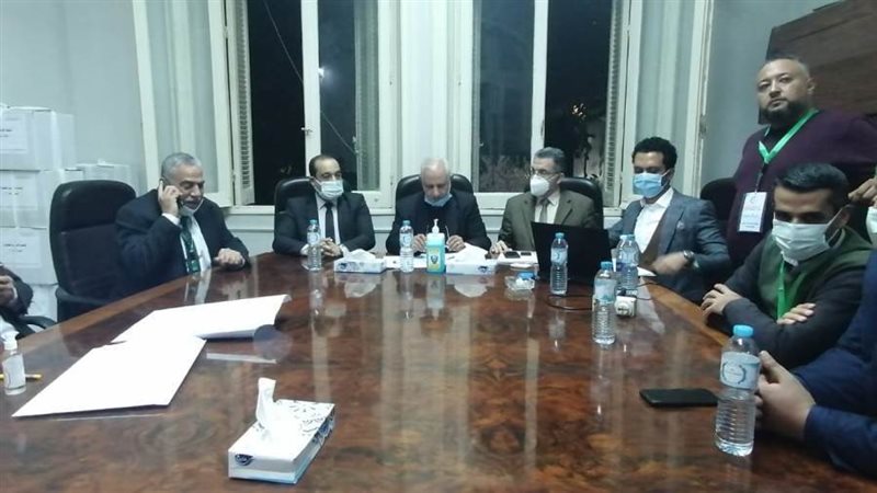 اللجنة المشرفة على