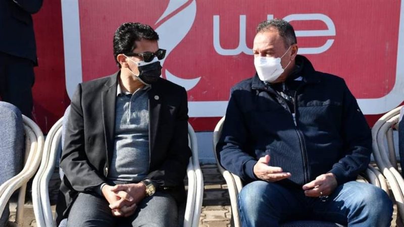 وزير الرياضة يطمئن