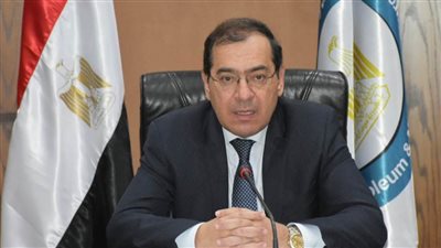 وزير البترول: تطوير ميناء الحمراء لتحويله لمركز عالمي لتداول البترول