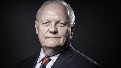 النيابة الفرنسية توجه اتهامات لمرشح رئاسي سابق بالتحرش والاغتصاب