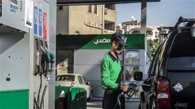    وزارة البترول تطلق تطبيقًا إلكترونيًا لأماكن محطات تموين السيارات