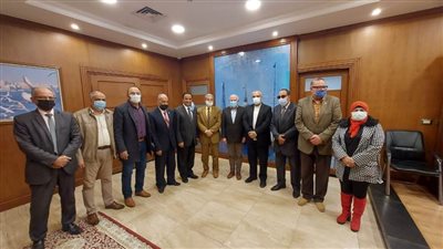 محافظ بورسعيد يستقبل الاتحاد المصرى لـ
