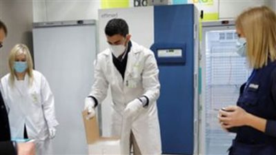 أيرلندا تسجل ٨٢٧ إصابة جديدة بفيروس كورونا