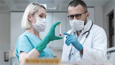 إيطاليا: 385 وفاة وأكثر من 13 ألف إصابة بفيروس 