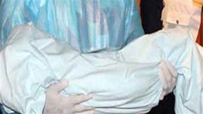 العثور على طفل حديث الولادة أثناء تطهير ترعة بالقناطر الخيرية