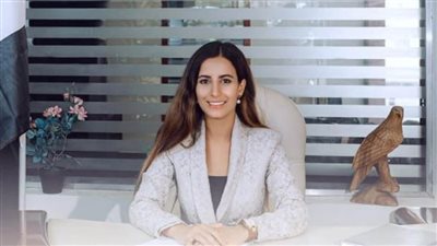 بالصورة| برلمانية تطالب بتذليل عقبات الصرف الصحي بالغردقة