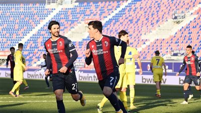 بولونيا يفوز على بارما بثلاثية نظيفة في الدوري الإيطالي