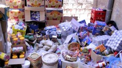 ضبط 4 أطنان مواد غذائية فاسدة و8 مصانع غير مرخصة بالقليوبية