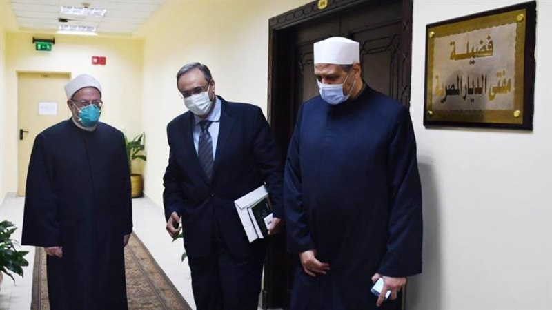 المفتي يستقبل القاضي