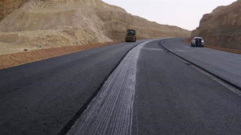 تطوير ورصف الطرق