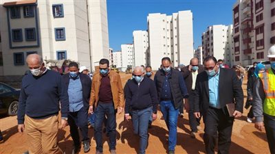 محافظ بورسعيد يعلن  تسليم مشروع  ال٩٠٠٠ الكراسة الزرقاء منتصف العام الحالى
