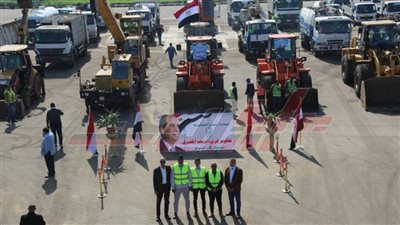 محافظ كفر الشيخ يتفقد اصطفاف المعدات المشاركة لتطوير  ١٨ قرية بمركز مطوبس