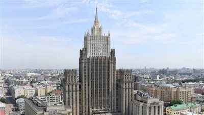 روسيا تقول إن الولايات المتحدة تسعى لإشعال بؤر توتر جديدة على حدودها