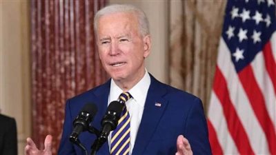 تحركات مريبة للرئيس الأمريكي