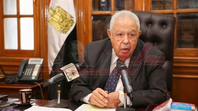 نقيب المحامين