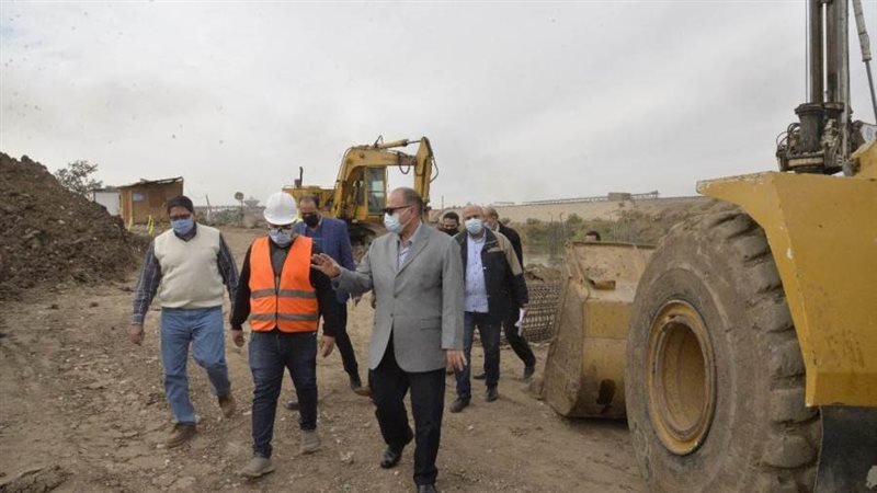 محافظ أسيوط يتفقد