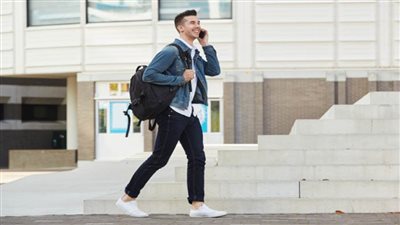 ابتكار مادة تسمح بشحن التليفون المحمول أثناء المشي