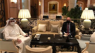 سفير الأردن في مصر يلتقي سفير البحرين للتعاون الثنائي