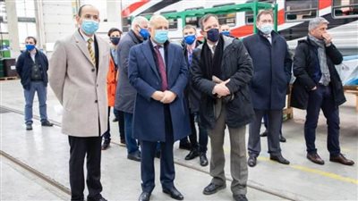 السفير المصري يشارك في احتفال توريد الدفعة الأولى من عربات القطارات المصنعة بالمجر