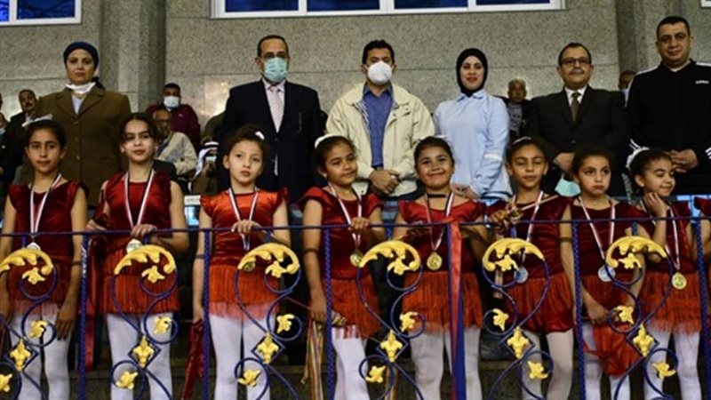 وزير الرياضة يطلق