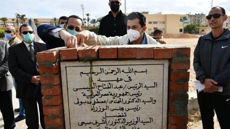 وزير الرياضة ومحافظ