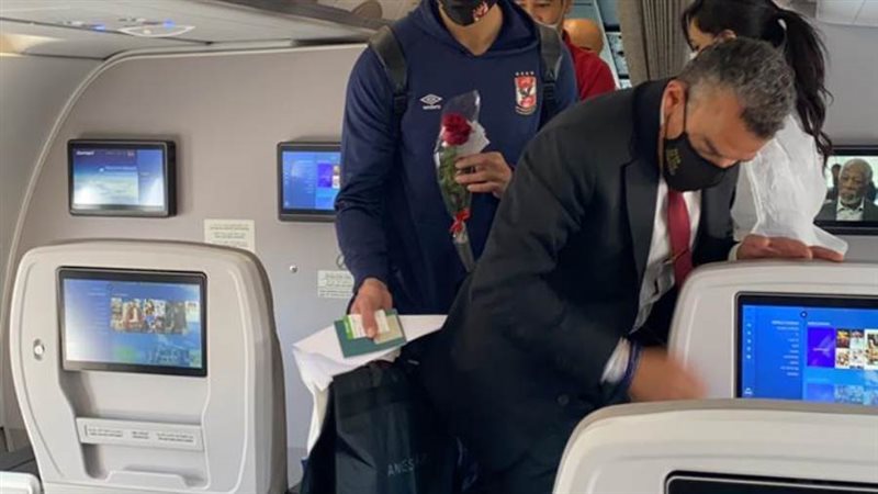 بعثة الأهلى تصل ببرونزية