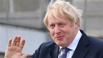 رئيس وزراء بريطانيا يعرب عن تفاؤله بشأن اقتراب تخفيف إجراءات مواجهة 