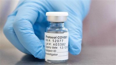 وصول الدفعة الأولى من لقاح 