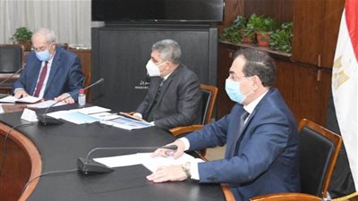 وزير البترول يبحث فرص زيادة دور مصر كمركز متكامل لخدمات تموين السفن