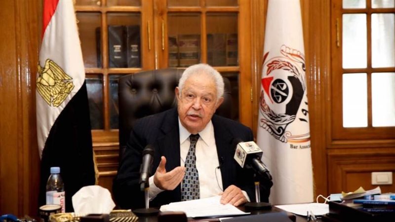 نقيب المحامين