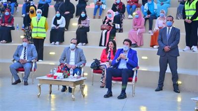 صندوق تحيا مصر يسلم 158 فتاة أولى بالرعاية تجهيزات الزواج