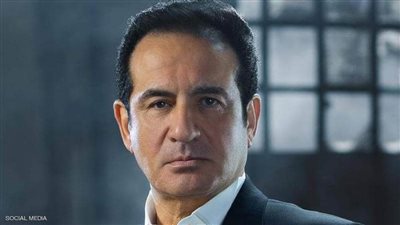 محمد ثروت: حفيدتي وراء تفكيري في طرح 