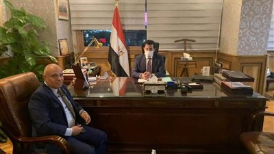 من أجل إنشاء استاد.. اجتماع رئيس نادي دكرنس مع وزير الرياضة