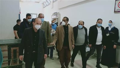 وكيل وزارة الصحة فى جولة مفاجئة بمستشفى كفر الدوار 
