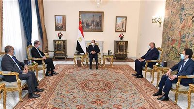 الرئيس السيسي يتلقى دعوة لزيارة باكستان ويرحب بتطوير التعاون الثنائي 