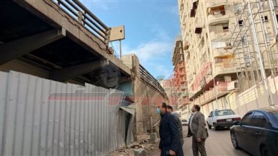 سقوط عمود إنارة بكوبرى المظلات بشبرا الخيمة 