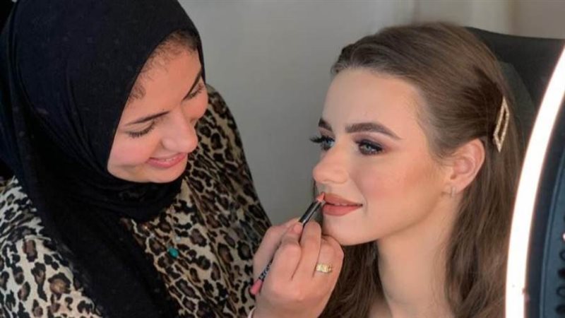 خبيرة التجميل سمر